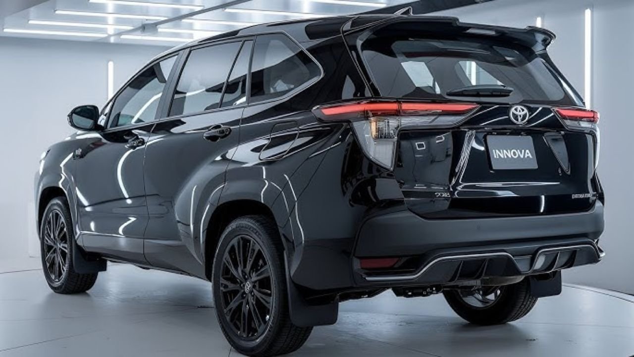 2025 Toyota Innova Crysta